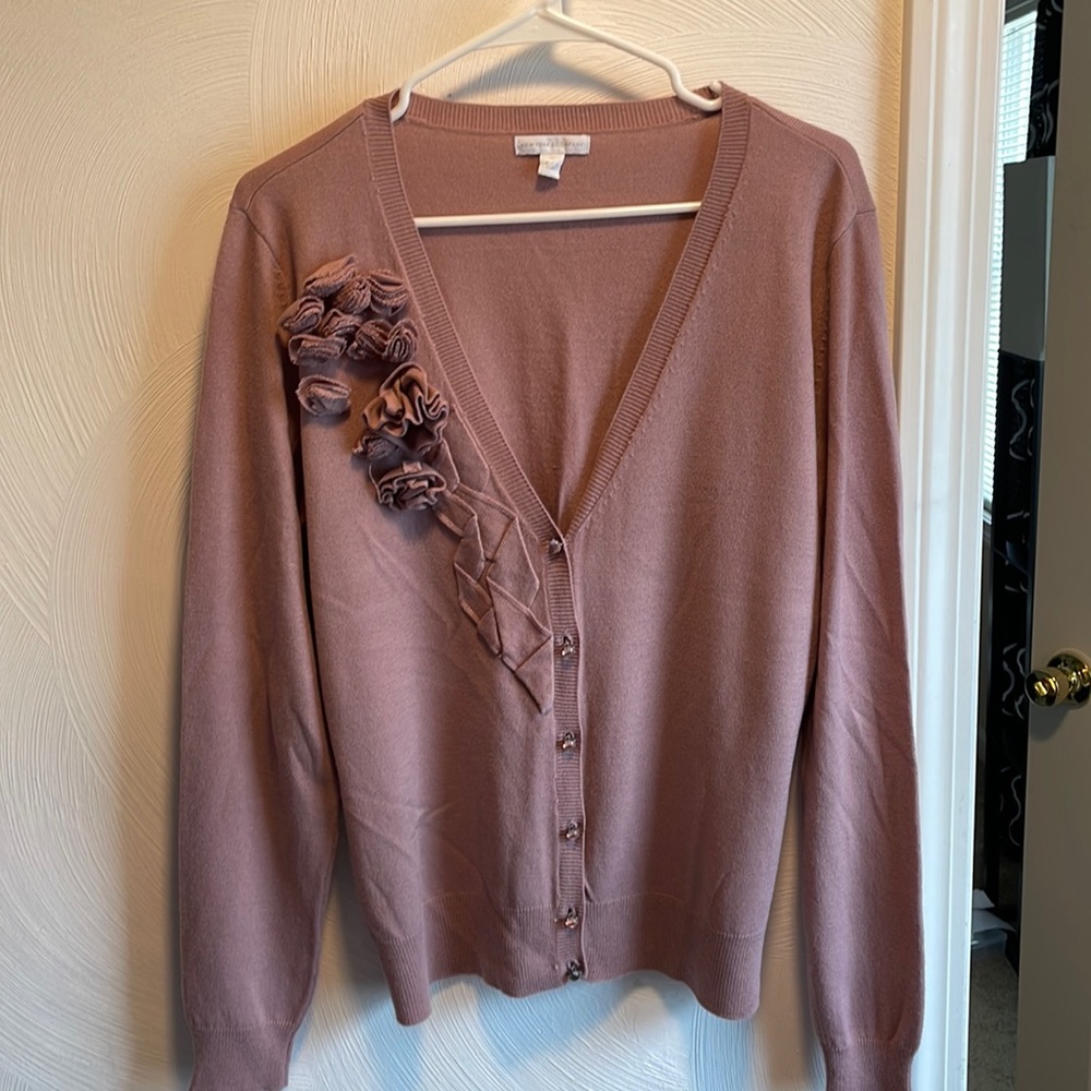 New York and Company rose cardigan - size XL